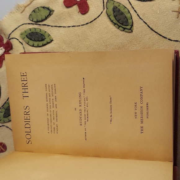 ❤️ Soldiers Three - Picture 5 of 12